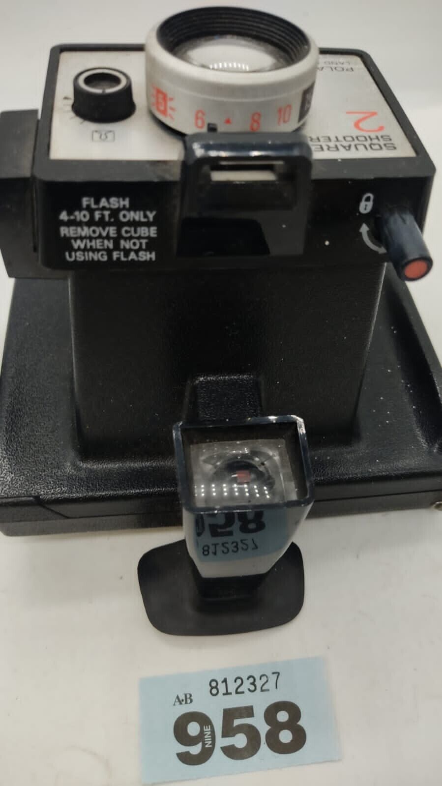 Polaroid LAND CAMERA Square Shooter 2 Type 88 film 1970's - Vintage