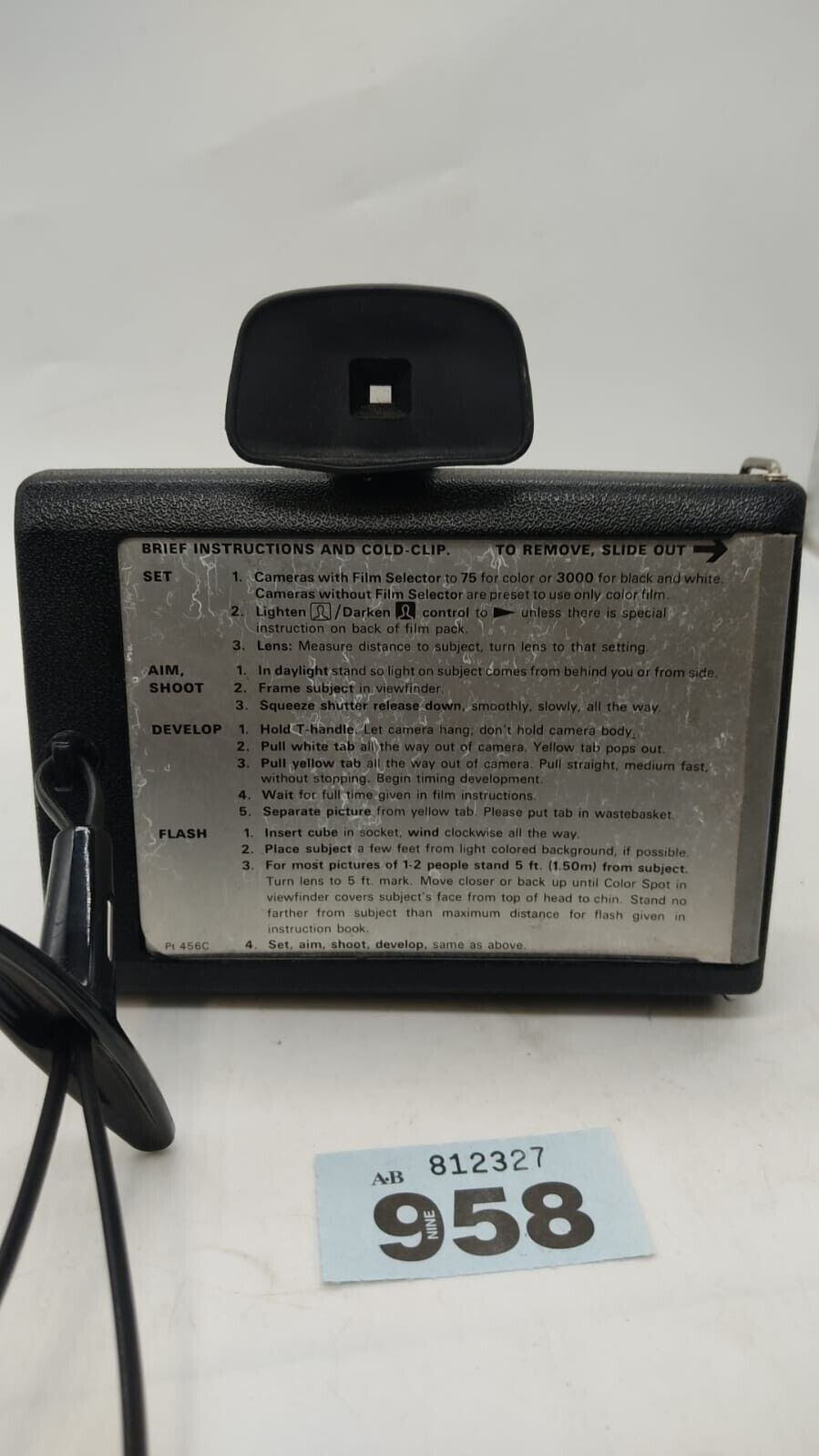 Polaroid LAND CAMERA Square Shooter 2 Type 88 film 1970's - Vintage
