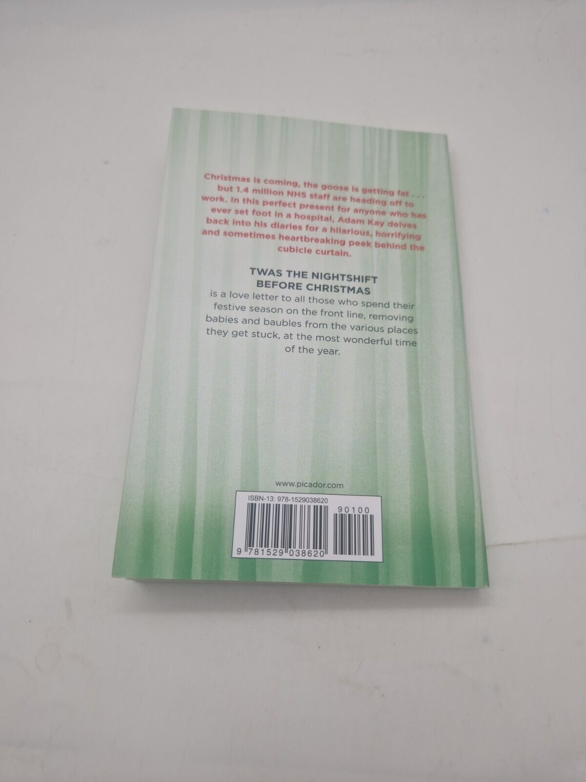 Twas The Nightshift Before Christmas: Festive Hospital - Paperback / softback N