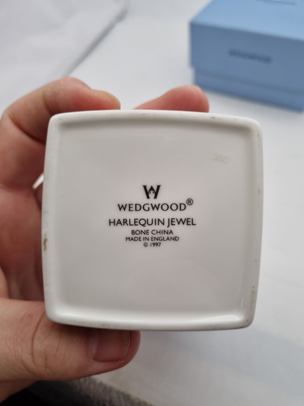 RARE Wedgwood Harlequin Jewel Hampton Bone China Covered Trinket Box 1997