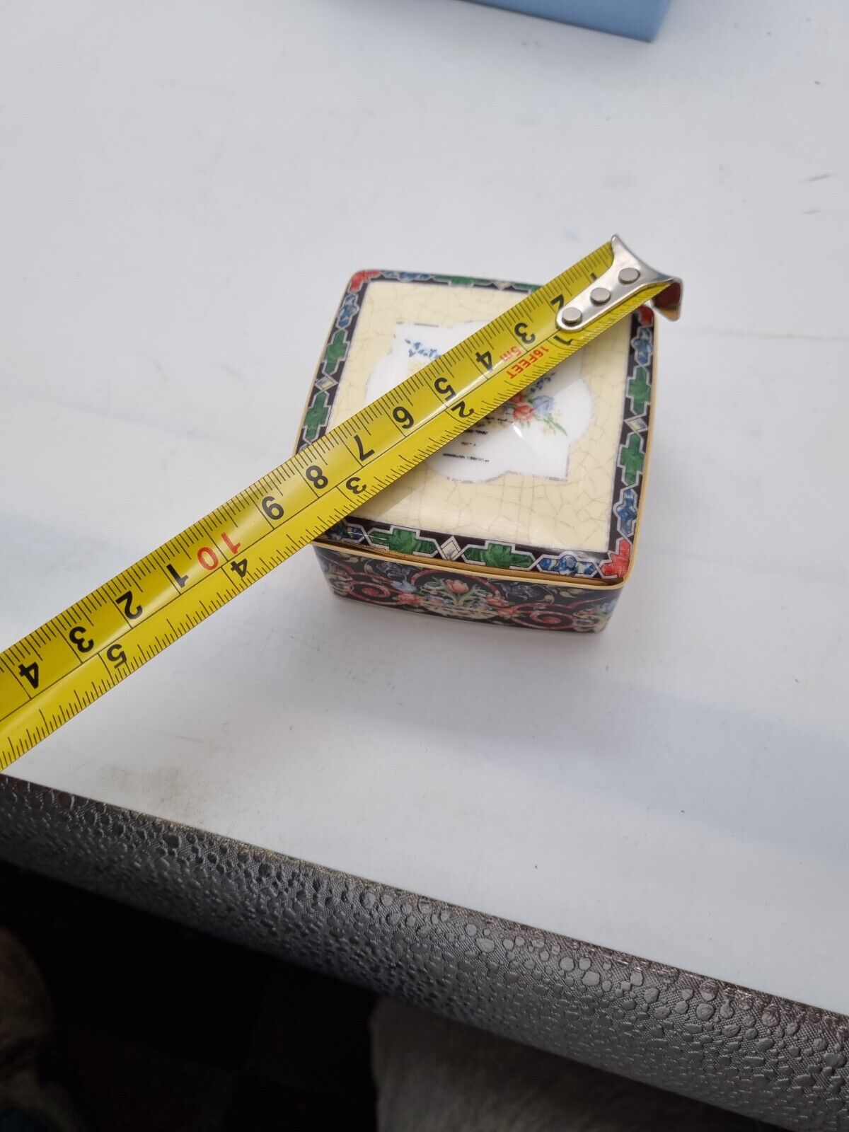 RARE Wedgwood Harlequin Jewel Hampton Bone China Covered Trinket Box 1997