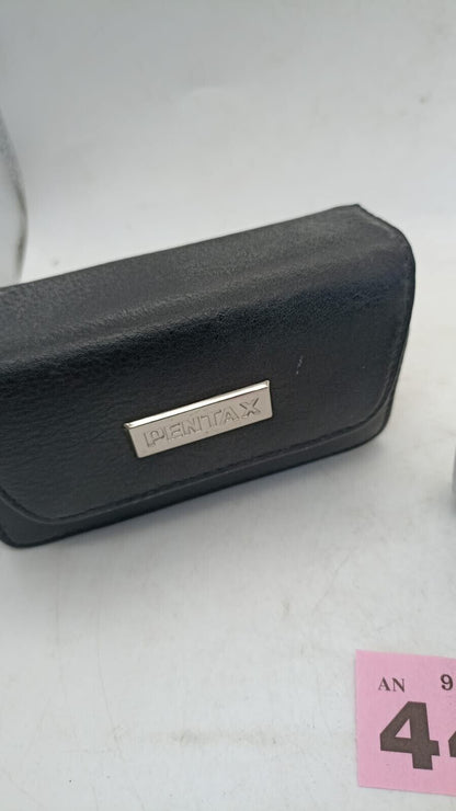 Pentax Optio W20 Waterproof Digital Camera 1 GB SD Battery Spares or Repairs