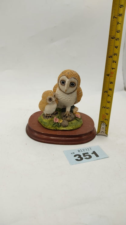 Barn Owl & Baby - Figurine - Bird Ornament Signed Leonardo