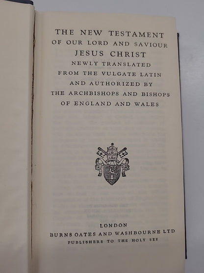 Old 1953 Edition THE NEW TESTAMENT Burns Oates & Washbourne