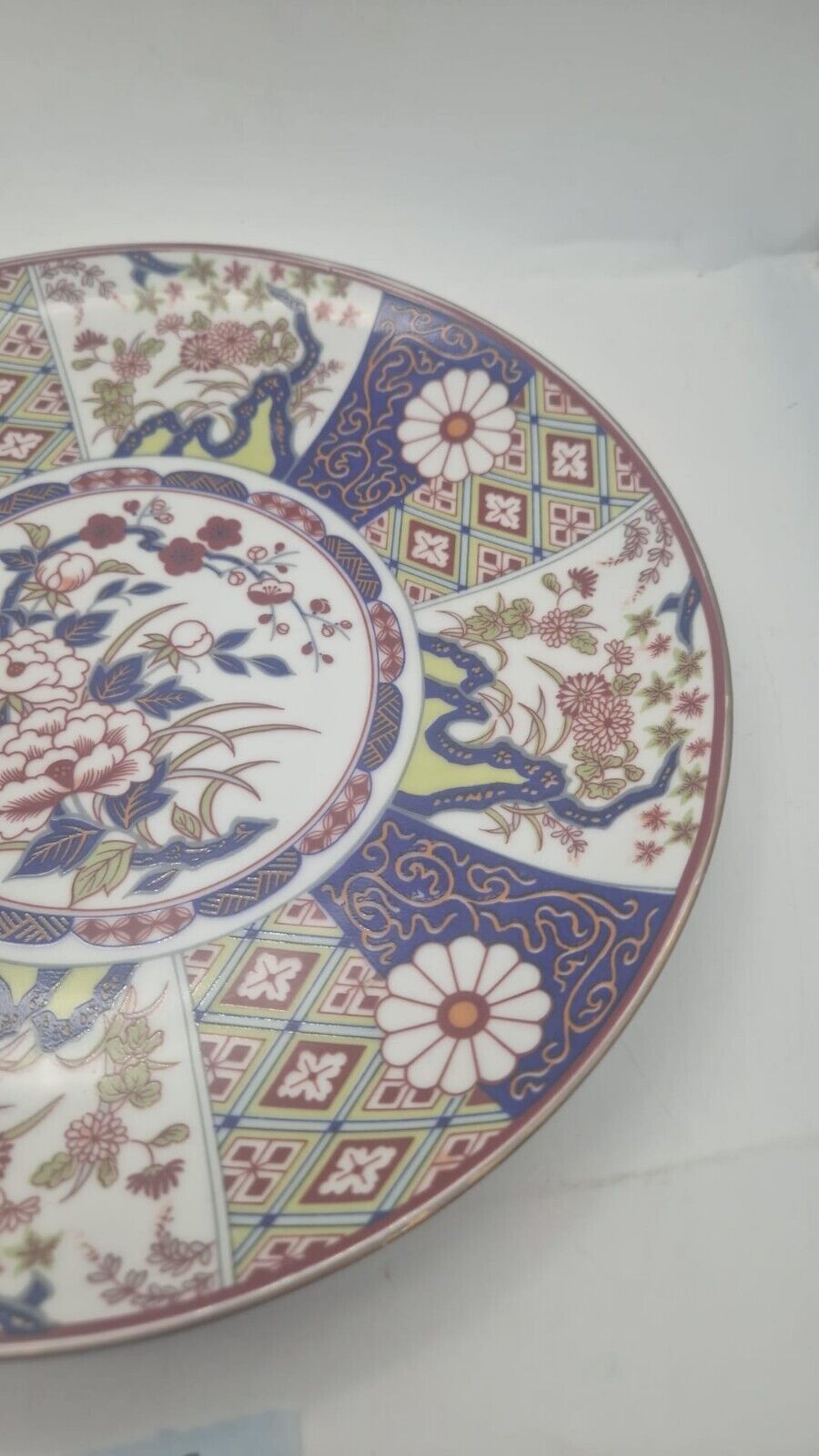 Japanese Large Imari Porcelain Hand Painted Flowers Asian Plate Vintage 10" Wide