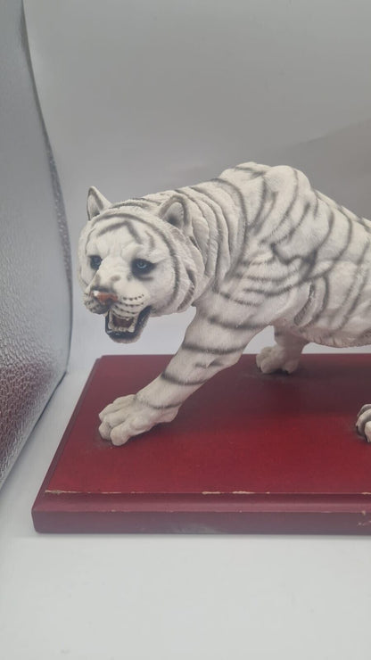 Cellini Collection White Tiger on Plinth Freestanding Ceramic Ornament Wood Base