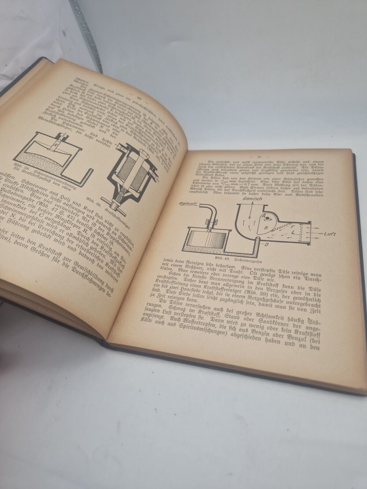 Handbuch fur Kraftfahrer 1926 RARE Hardback Berlin ESM&S German Engineering Book