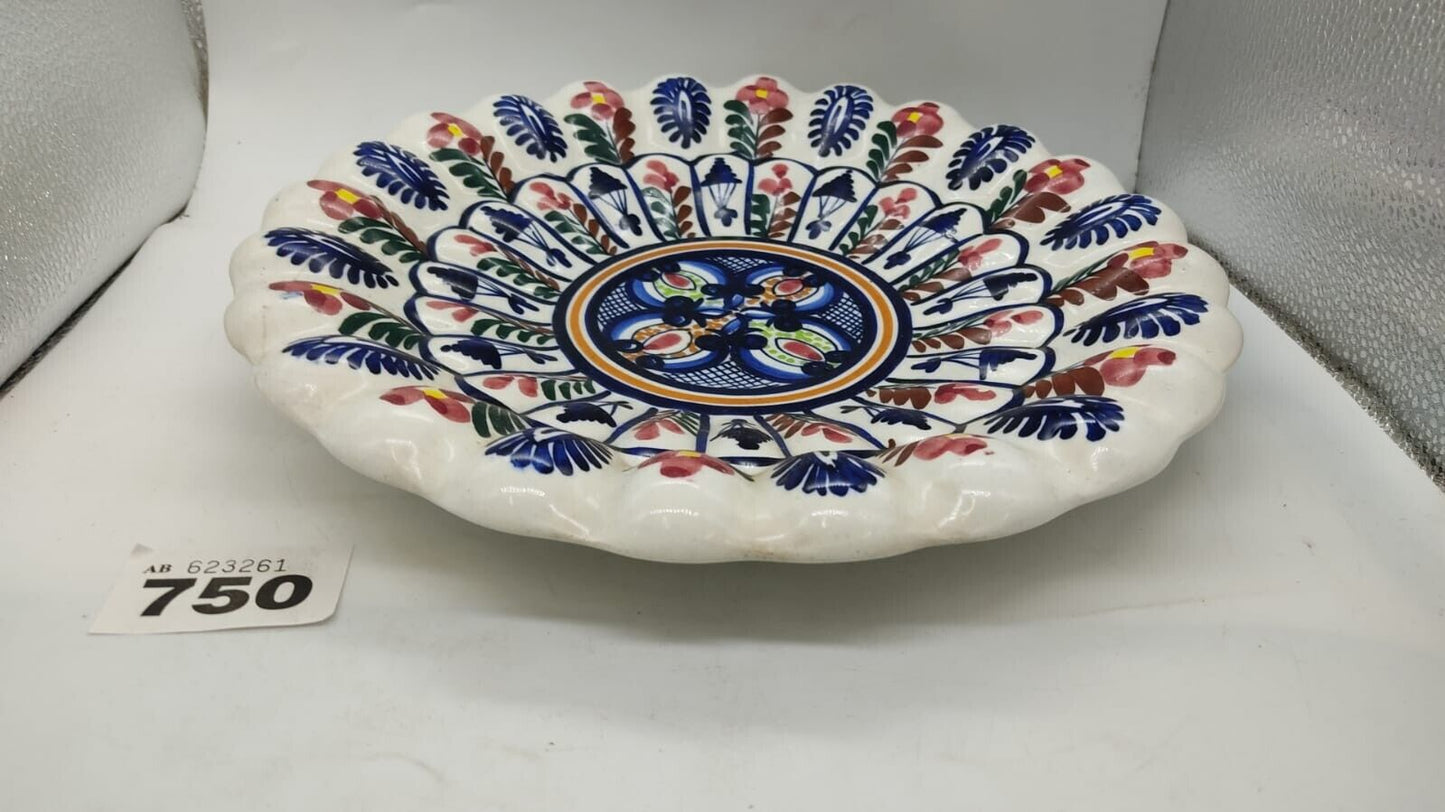 Spanish Pottery  Wall Plate Pascual Zorrilla Small Moulded Ribbed Body Floral