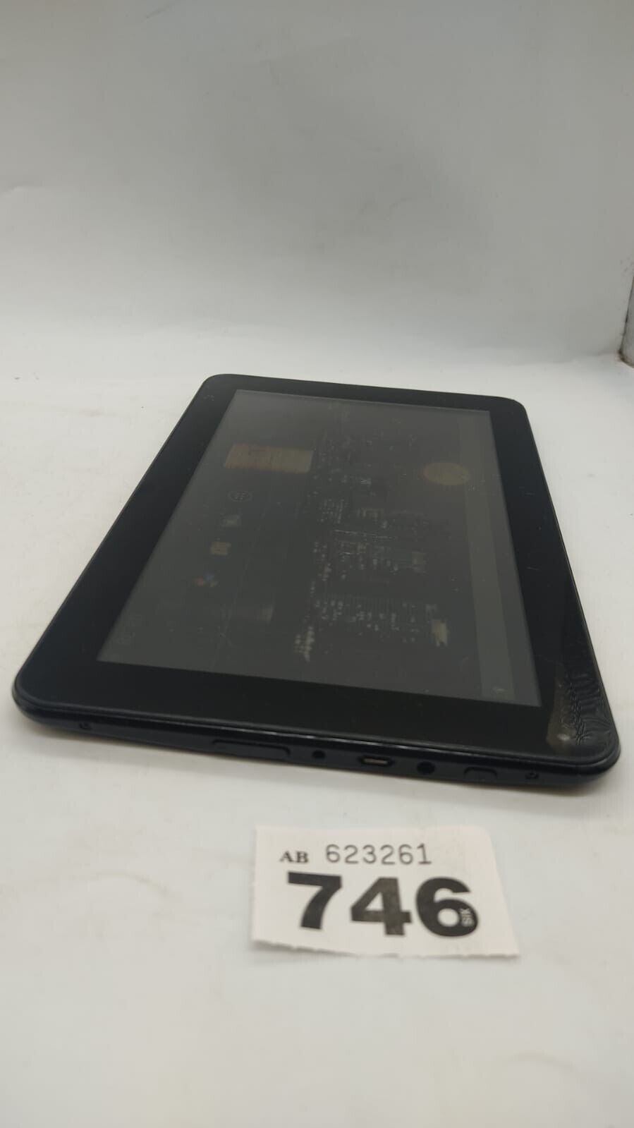 Yarvik Cheap Tablet 09-100- 2GB Black And Android Tablet. Device only.