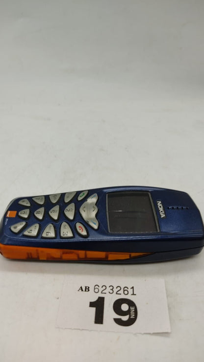 Nokia 3510i Fully Working Mobile Phone with Charger Slight Crack