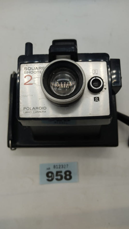 Polaroid LAND CAMERA Square Shooter 2 Type 88 film 1970's - Vintage