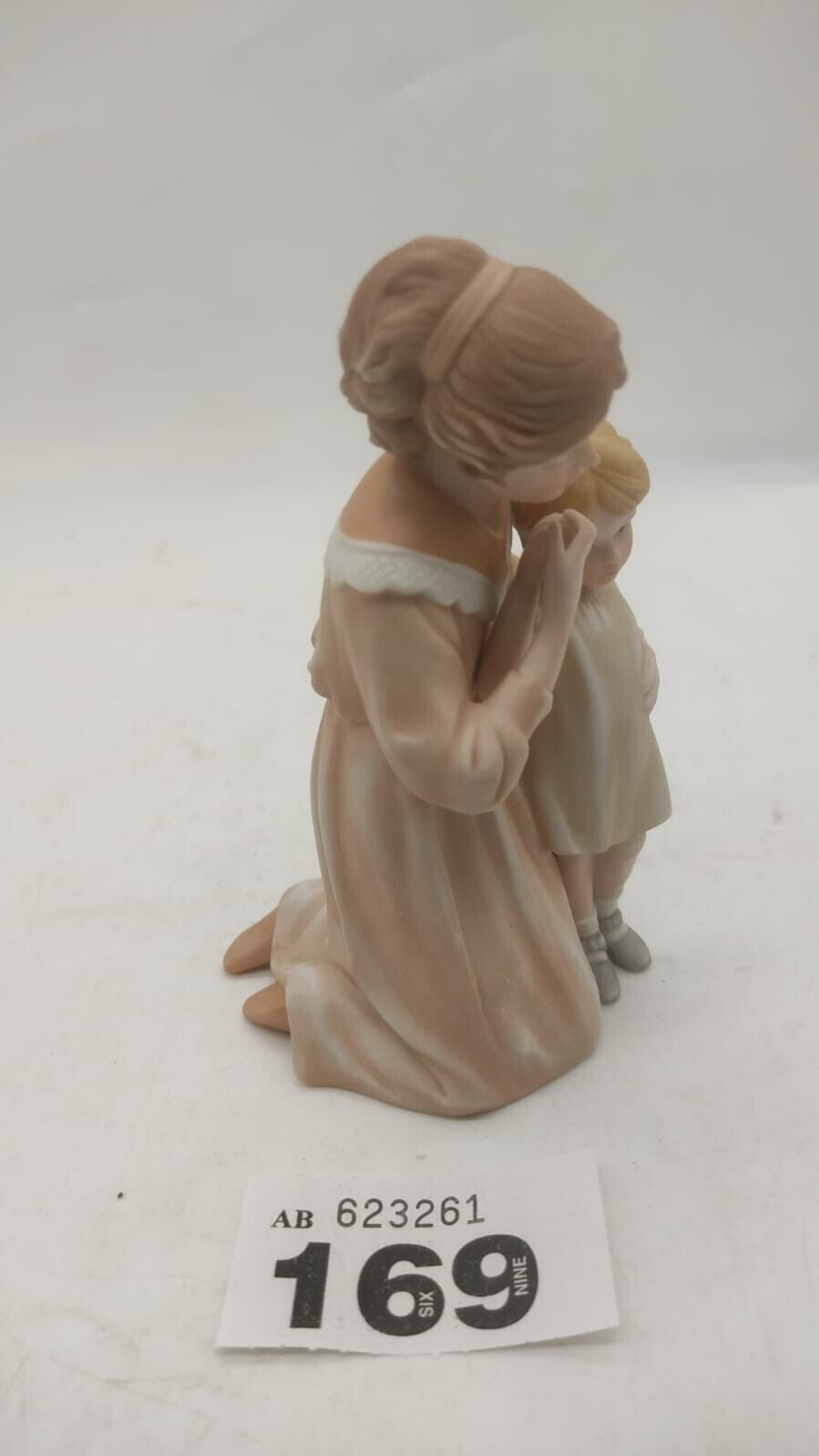 Vintage 1981 Enesco Treasured Memories “My Daughter is Growing Up”