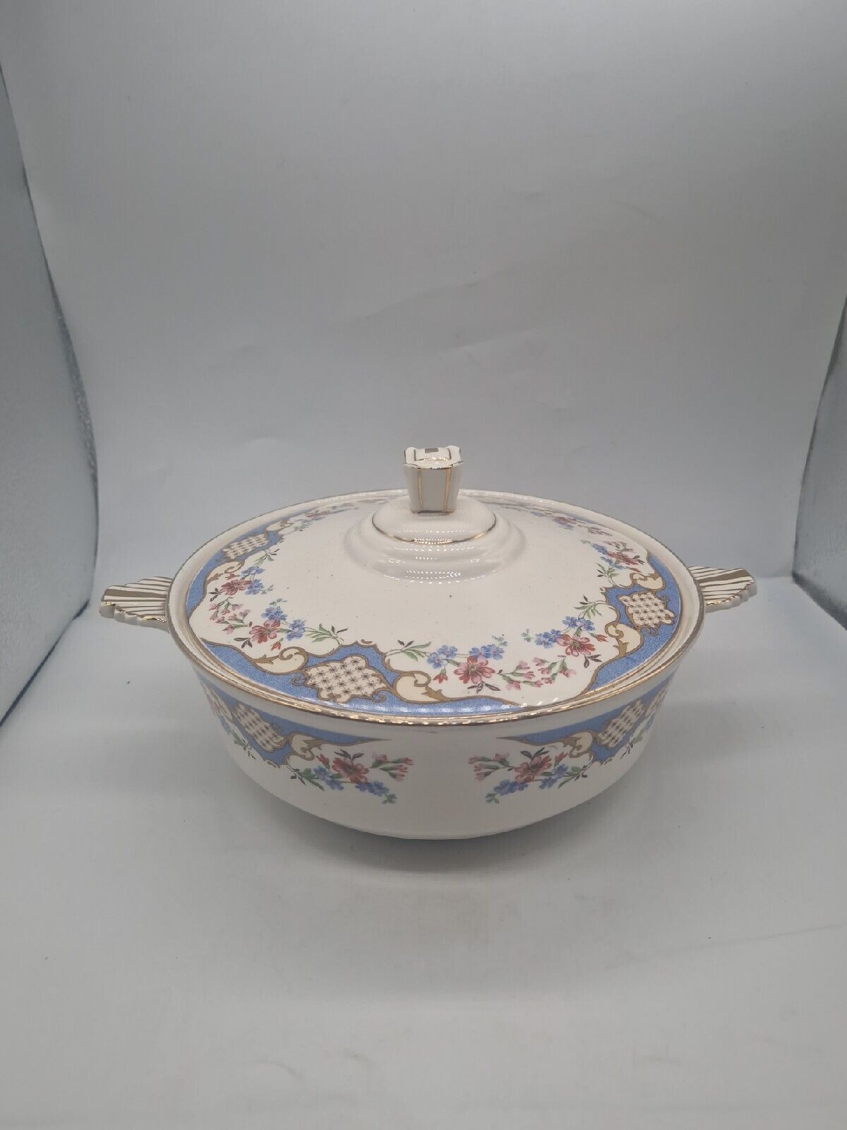 Losol Ware Keeling & Co Serving Tureen w/ Lid Blue Floral Ceramic Kitchenware