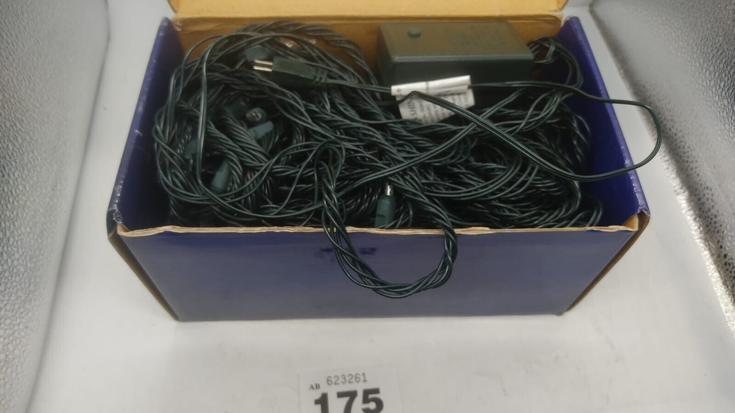 B&Q Chasing Christmas Lights 100 Clear Bulbs 24V Power Supply Missing, UNTESTED