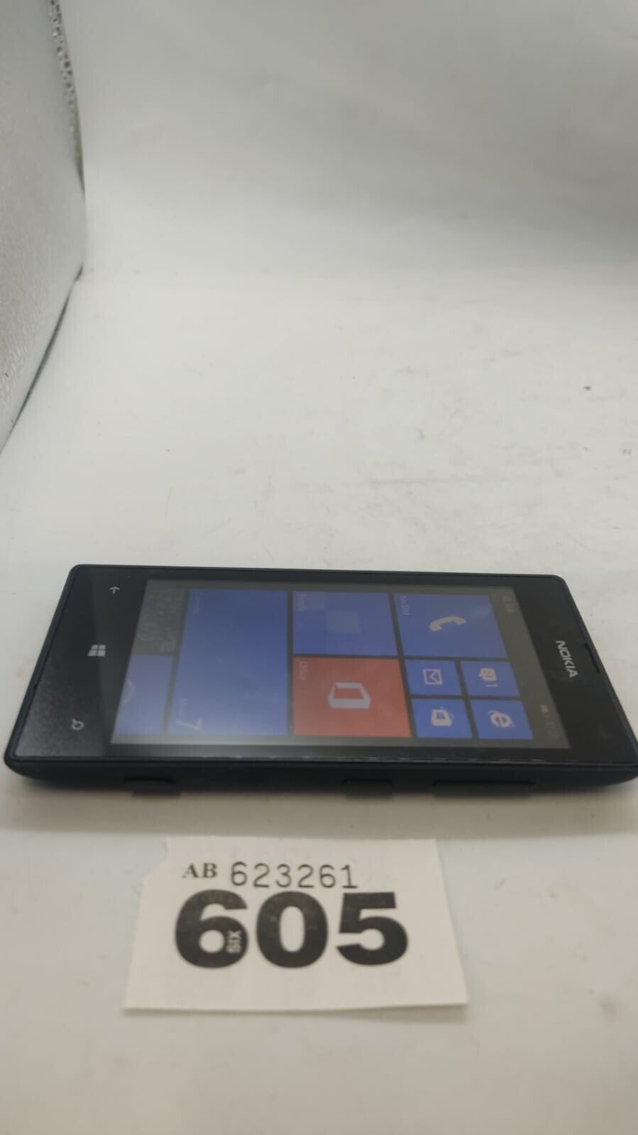 Nokia Lumia 520 8GB EE network Windows Smartphone used. Device only.