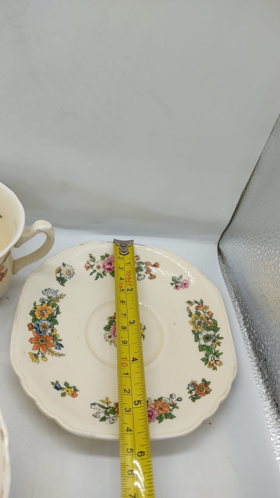 Vintage Set of 7 Wedgewood Tea 2 Cups and Saucers 2 Plates Dish Floral