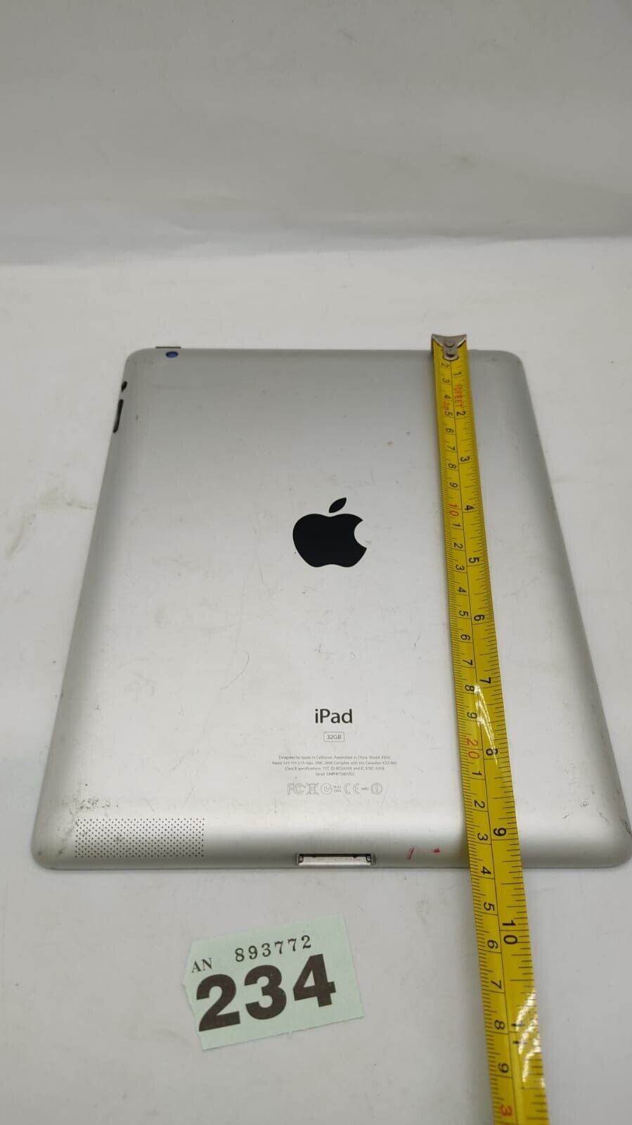 Apple iPad 3rd Gen A1416 White 32GB WIFI 9.7" Tablet Tested Working Device Only