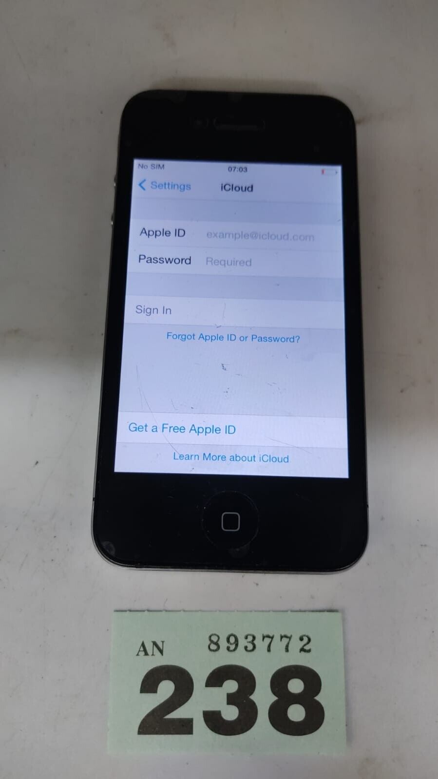 Apple iPhone 4 - 16GB - Black (Unlocked) A1332 (GSM) Device Only. Tested Working