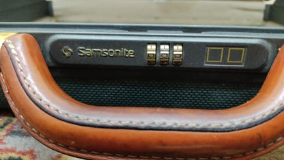 Samsonite Briefcase Green Textured Hard Shell - Combination Lock. Used