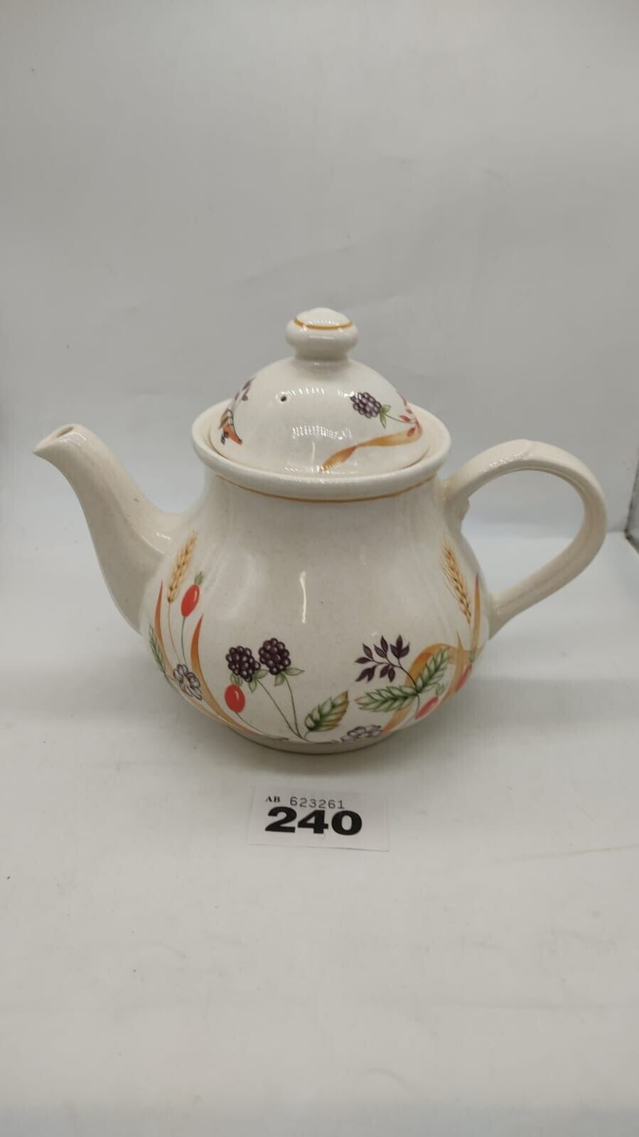 Churchill Staffordshire Bramble Fayre Teapot Farmhouse Design, Vintage