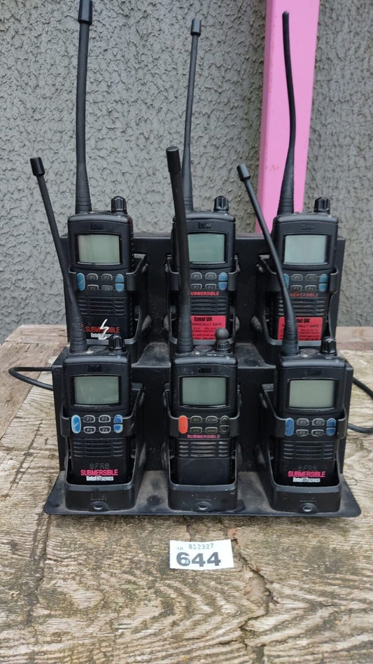 Set of 6 Entel HT-780 Walkie Talkies with Charging Base