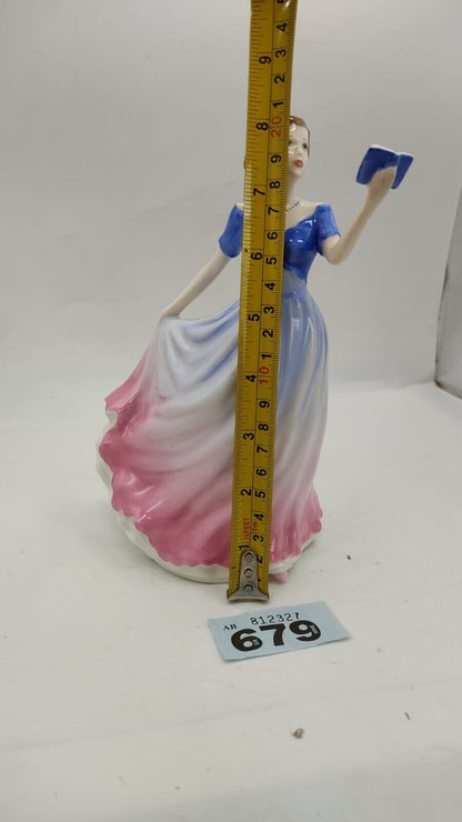 Royal Doulton Figurine HN 4113 Sweet Poetry, 1998 Made in England, Vintage