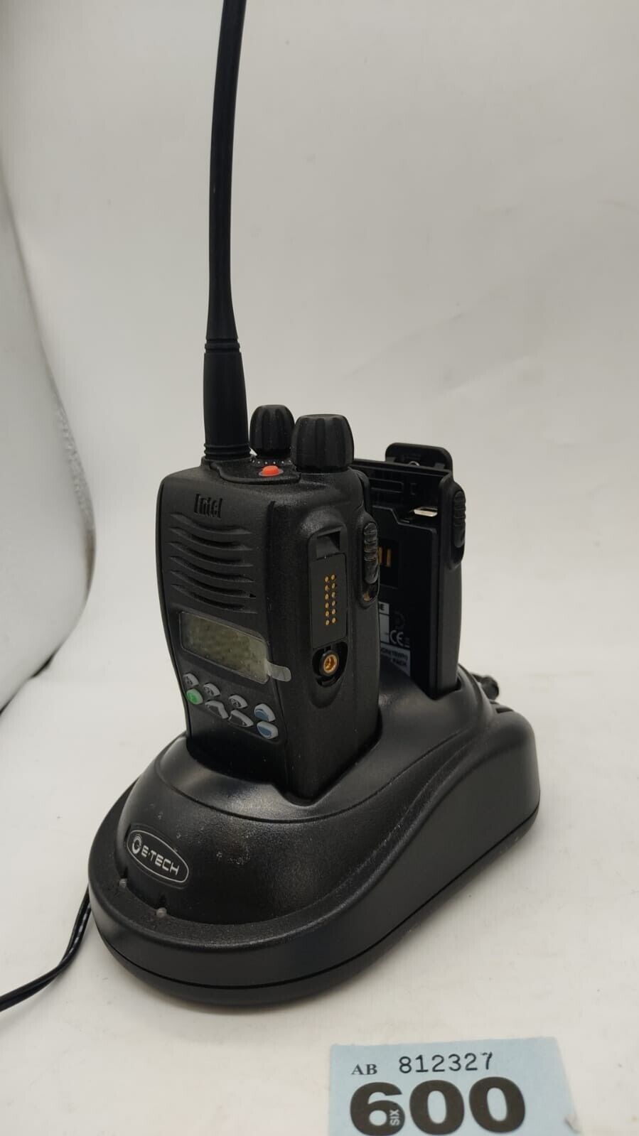 Single Entel HX480 Two Way Radio With Spare Battery and Charging Stand