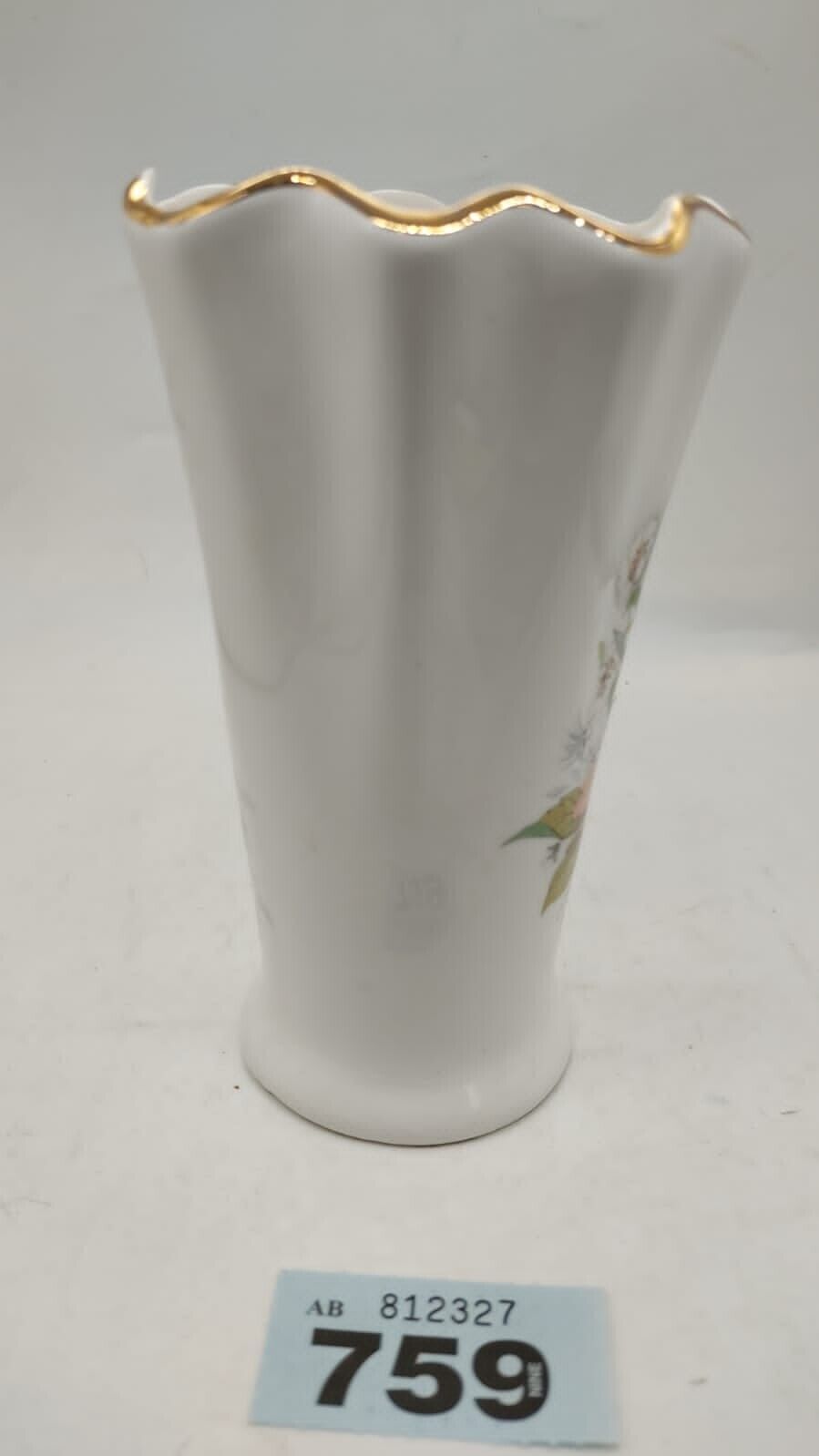 Small Vase Scalloped Rim Wild Tudor Flowers Norcroft Fine Bone China England