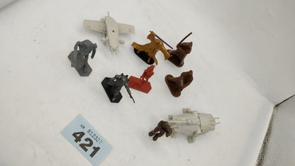 Assortment of 9 star wars Miniature Figurines - Vintage