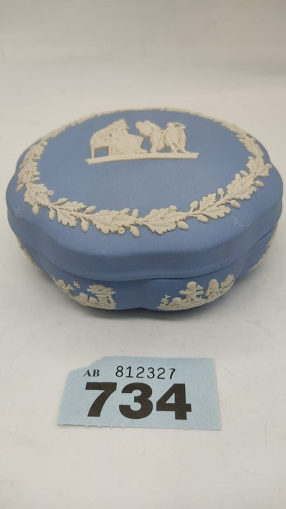 Wedgwood Jasperware Blue Flowers Trinket Box Mythological - Figures No 73