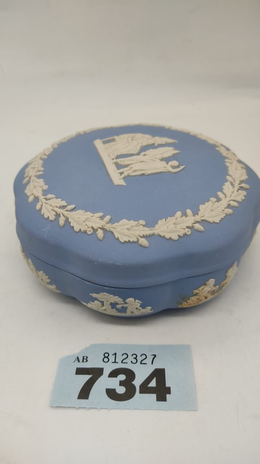 Wedgwood Jasperware Blue Flowers Trinket Box Mythological - Figures No 73