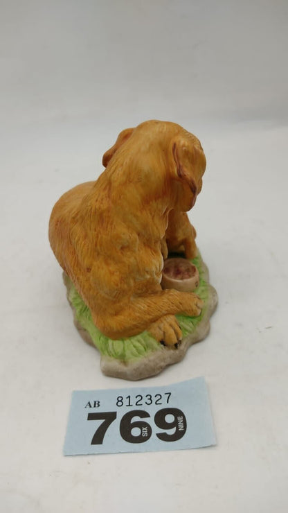 Golden Labrador and Pupy by Libond, Finest Porcelain Ware Figurines