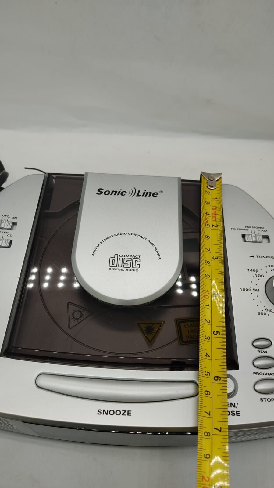 Sonic line CR4947 Vertical CD Clock Radio AM/FM Tuner CD Player Box Opened Never