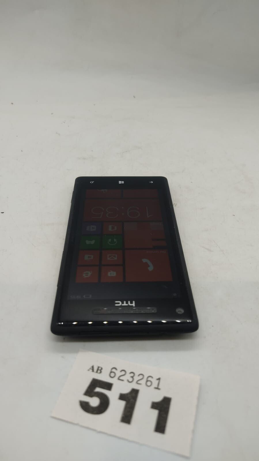 HTC Windows 8X PM23200 Smartphone 16GB 1GB 4.3" Unlocked Beats Audio Device Only