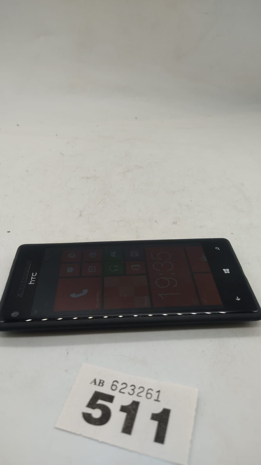 HTC Windows 8X PM23200 Smartphone 16GB 1GB 4.3" Unlocked Beats Audio Device Only