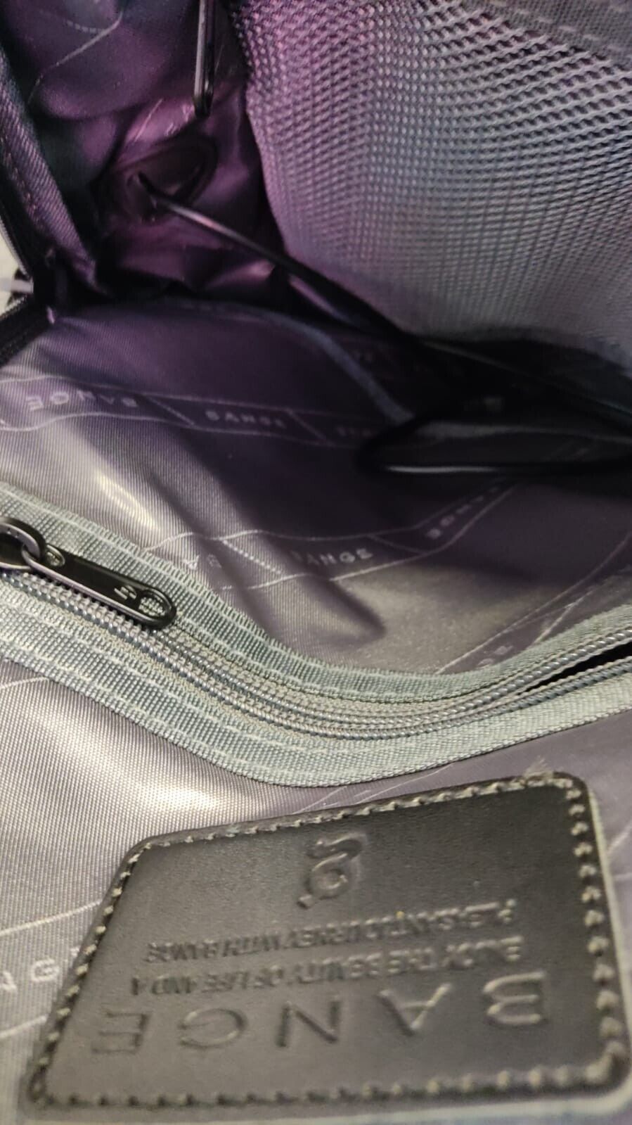 Bange BG 2 Smart Laptop Bag w/ USB Charging Output, Medium Capacity - Black
