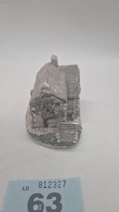 Lilliput Lane Sawrey Gill House Ornament Vintage Hand Painted Decoration Ceramic