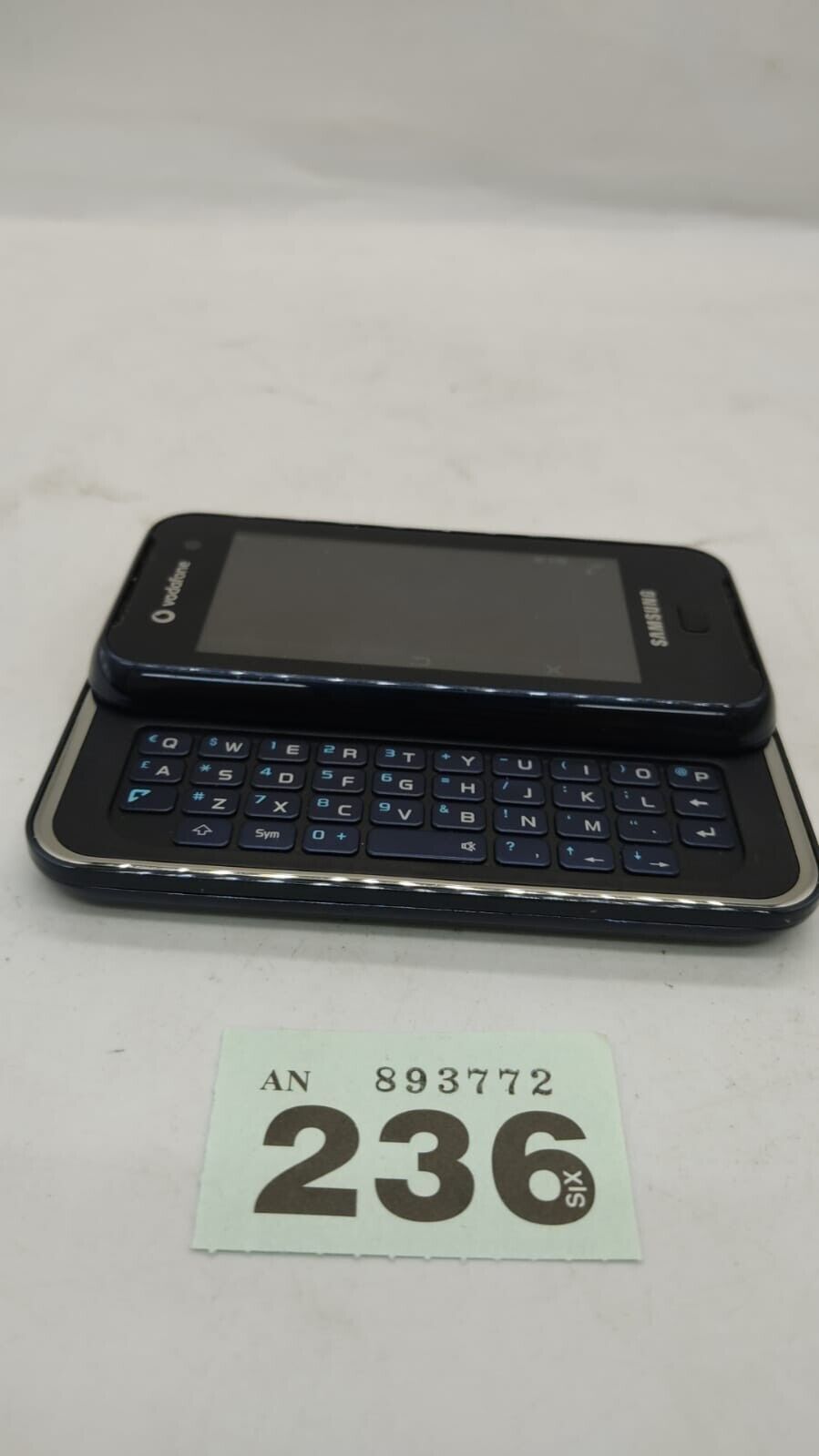 Samsung F700V Mobile Phone With Qwerty Keyboard. Vodafone. Device Only. Tested