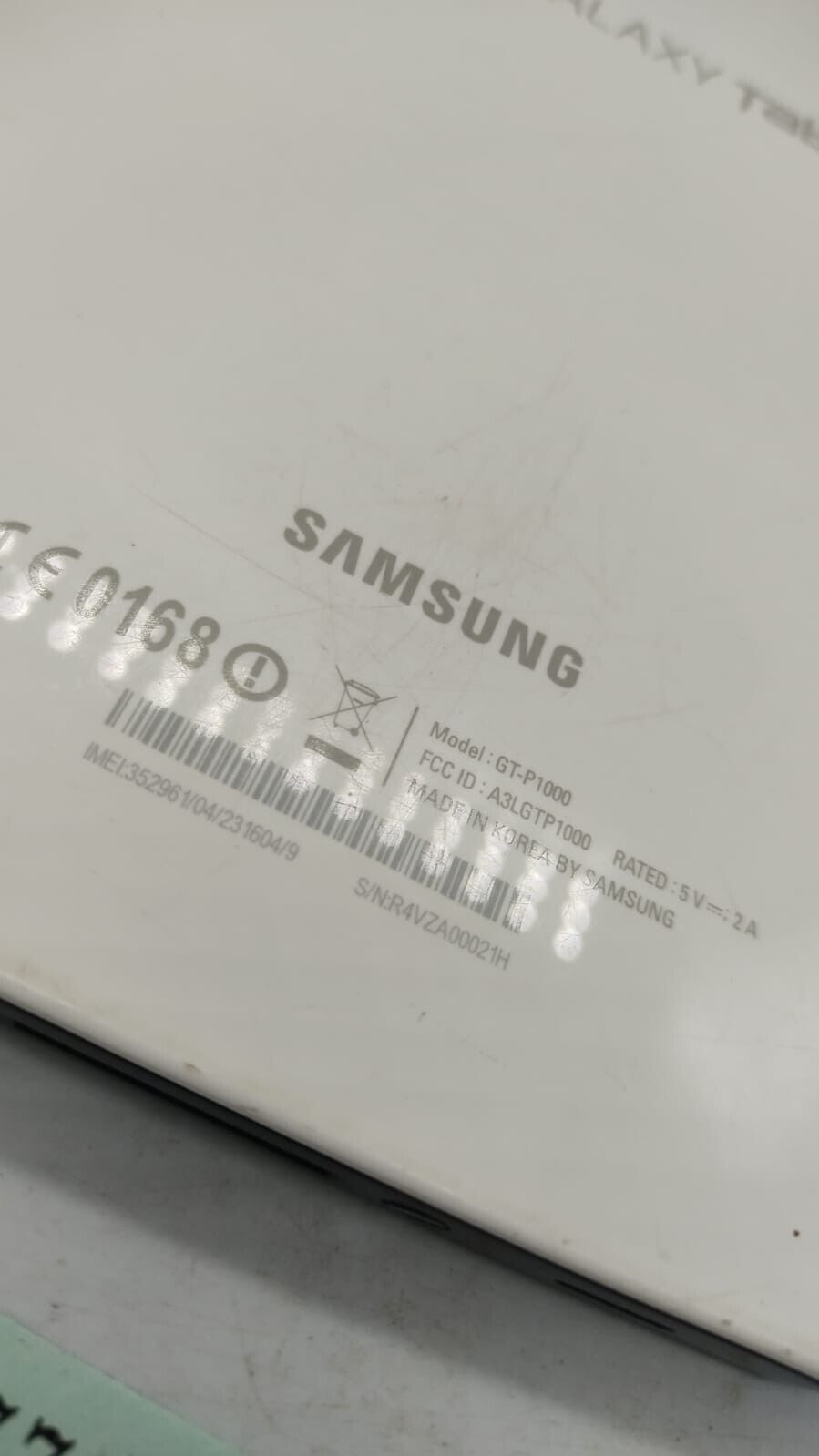 Samsung Galaxy TAB GT-P1000 16GB Wi-Fi 3G Unlocked Tablet. Device Only. Used