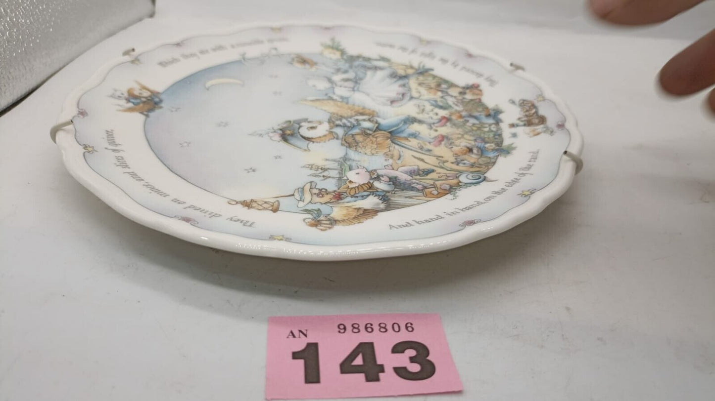 Royal Doulton the Owl & the Pussy-cat Collection Plate 1987 They Dined on Mince