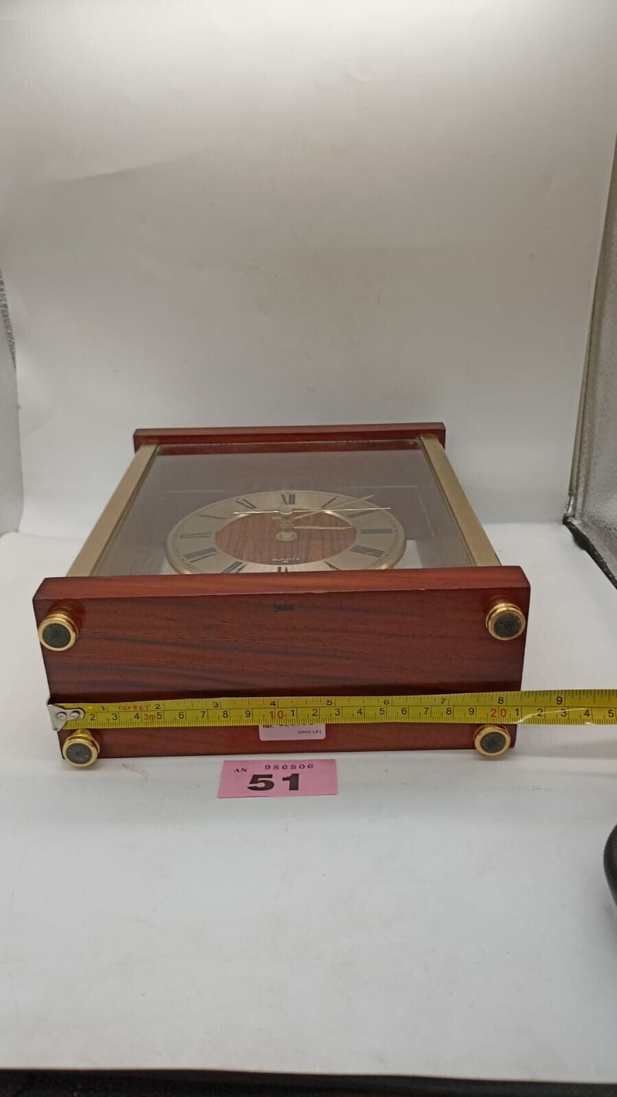 Vintage Seiko Quartz Mantle Clock Gold Tone with Mahogany Wood Cade Working Used