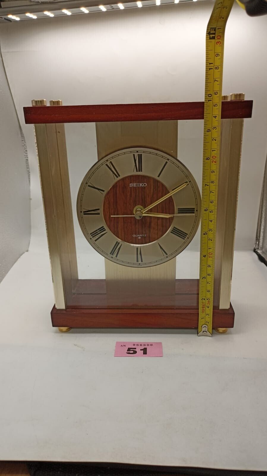 Vintage Seiko Quartz Mantle Clock Gold Tone with Mahogany Wood Cade Working Used