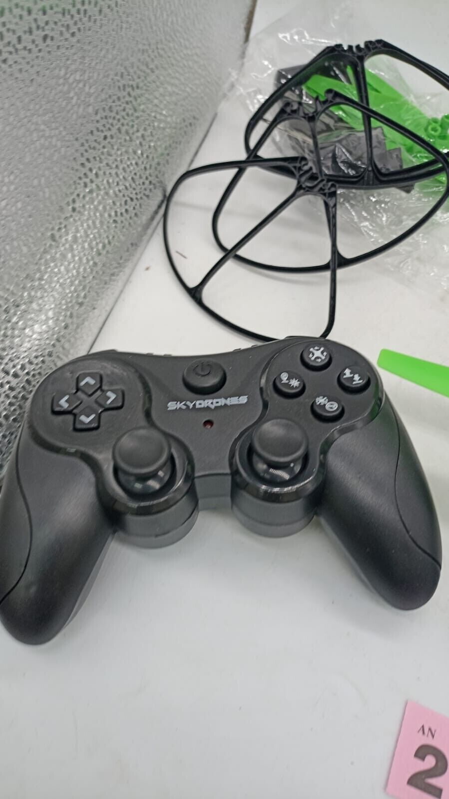 Skydrones S5200 Hd Wifi Live Streaming Drone. 2.4ghz. Complete. Tested Working