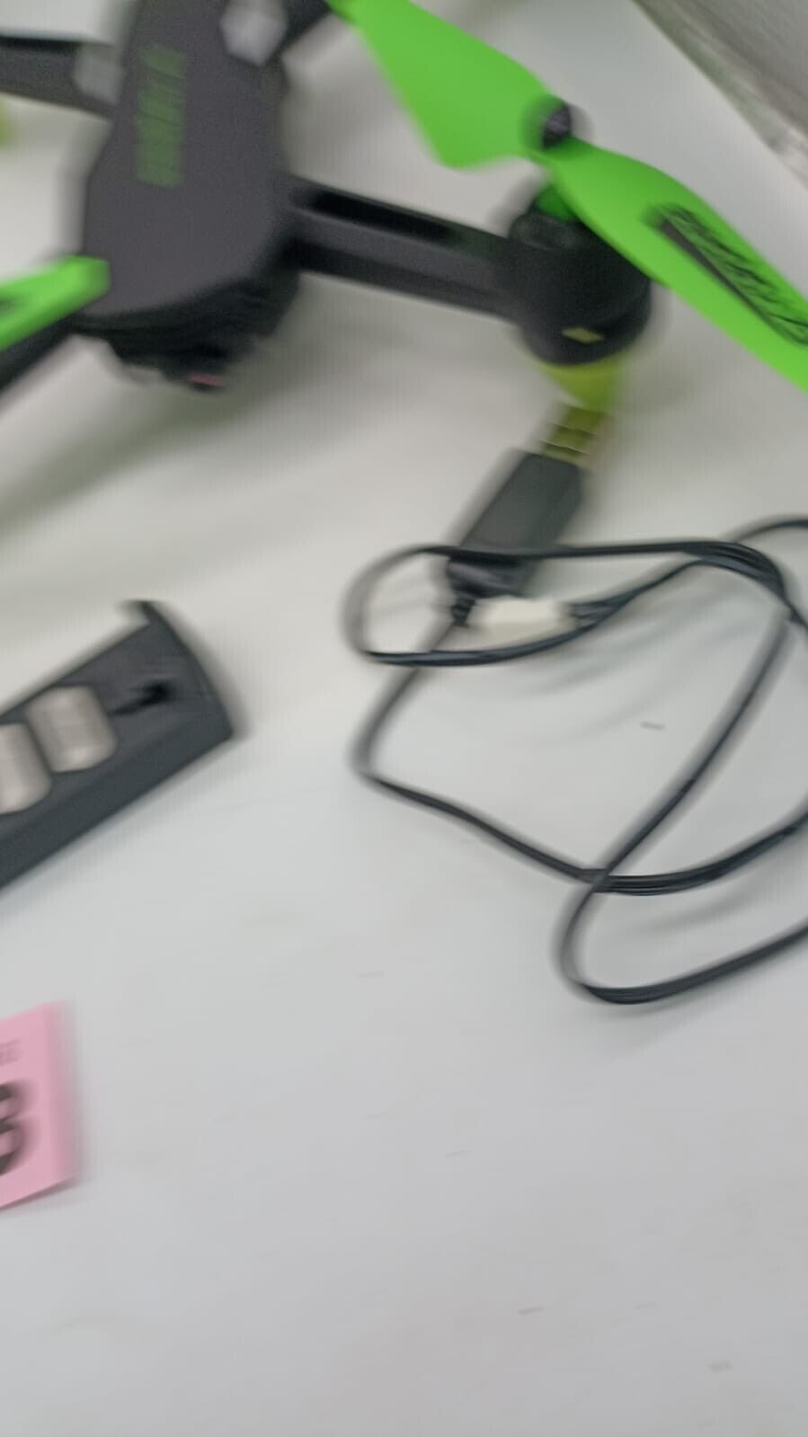 Skydrones S5200 Hd Wifi Live Streaming Drone. 2.4ghz. Complete. Tested Working