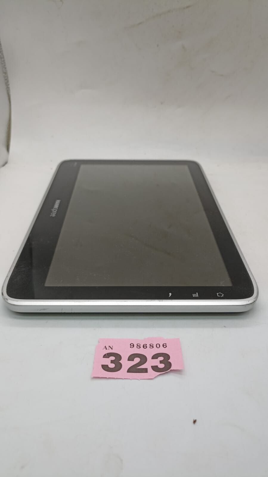 Hannspree HSG1164 10" Android 1.3 GHz Tablet Wi-Fi Spares or Repairs