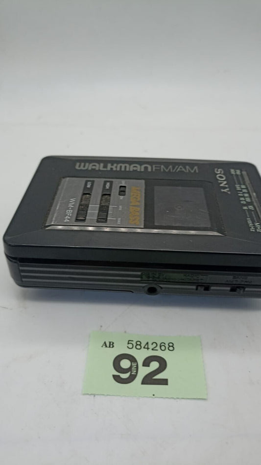 Vintage Sony Walkman WM-BF44 Portable Tape Cassette Player Radio FM/AM Tested